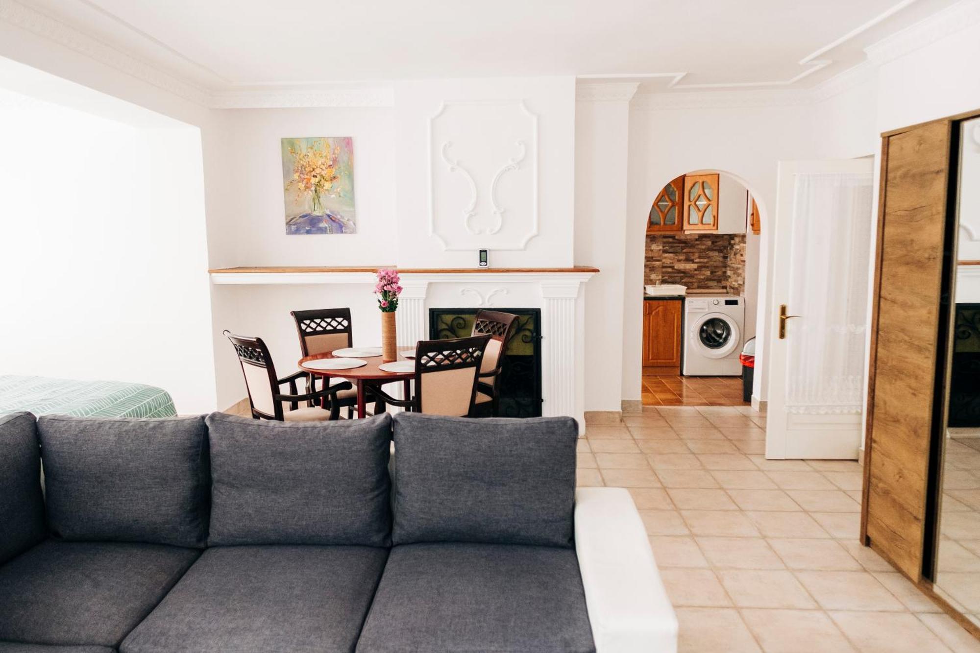 Krásnohorské Podhradie Castle Village Apartment מראה חיצוני תמונה